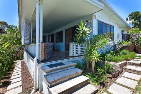 Ayindi Byron Bay - Great Ocean Road Tourism 0