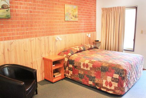 Catalina Motel Lake Macquarie - Great Ocean Road Tourism 1