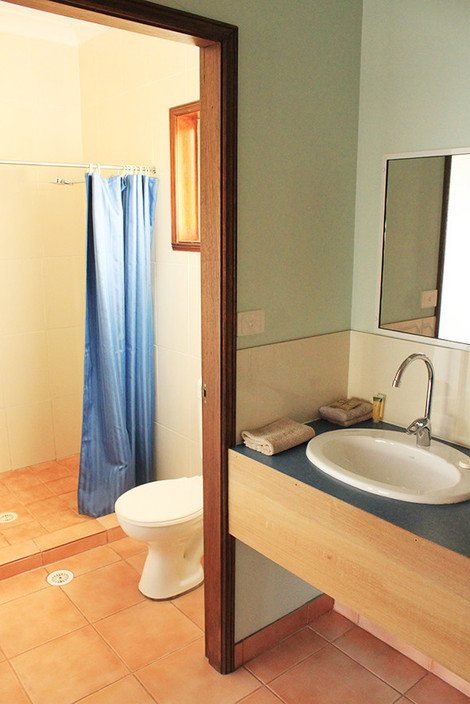 Catalina Motel Lake Macquarie - Great Ocean Road Tourism 3