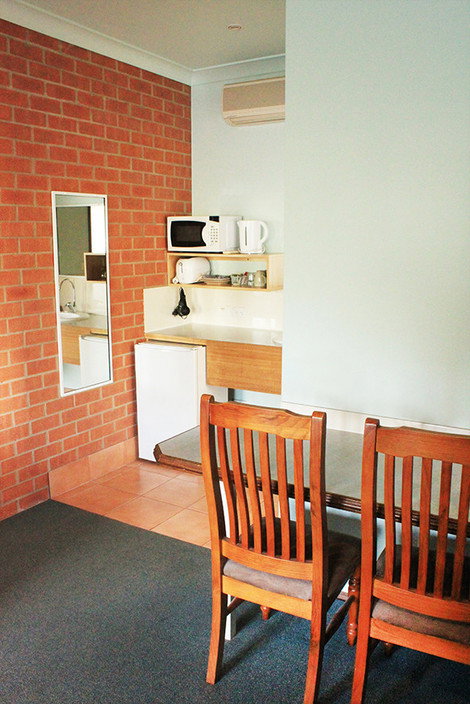 Catalina Motel Lake Macquarie - Great Ocean Road Tourism 4