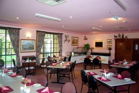 Roundhouse Motel - Great Ocean Road Tourism 2