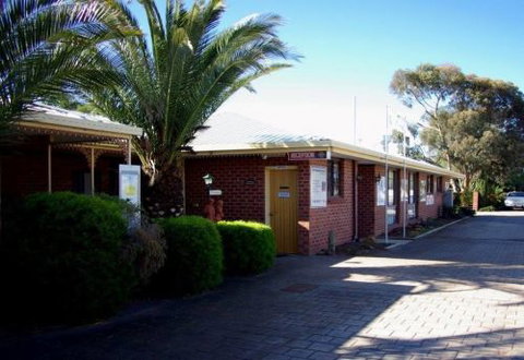 Roundhouse Motel - Great Ocean Road Tourism 5