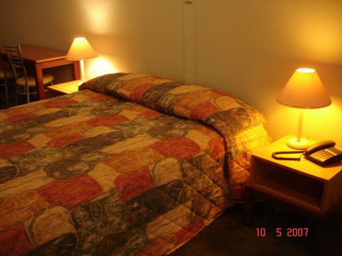 M1 Motel Caboolture - Great Ocean Road Tourism 1