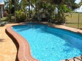 Kinka Palms Beach Front Apartments/Motel - Great Ocean Road Tourism 0