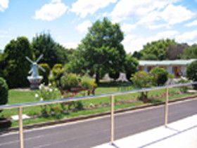 Golden Chain Beachway Motel And Restaurant - Great Ocean Road Tourism 0