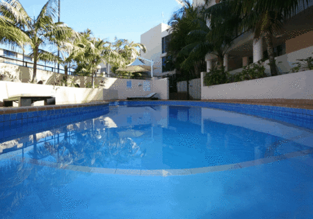 Bay Royal Holiday Apartments - thumb 0