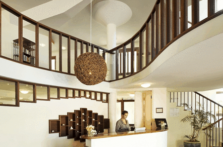 Beach Hotel Resort - Great Ocean Road Tourism 2