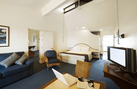 Beach Hotel Resort - thumb 3