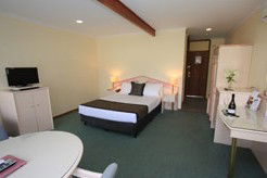  William Macintosh Motor Lodge - Great Ocean Road Tourism 3