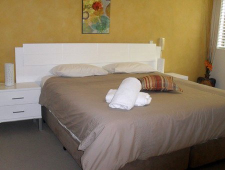 Little Cove Currumbin Beach Resort - Great Ocean Road Tourism 0