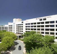 Crowne Plaza Canberra - Great Ocean Road Tourism