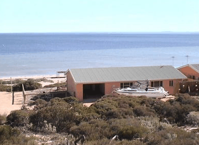 Ceduna Shelly Beach Caravan Park Cabins - Great Ocean Road Tourism 2