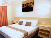 Emerald Maraboon Motor Inn - Great Ocean Road Tourism 0