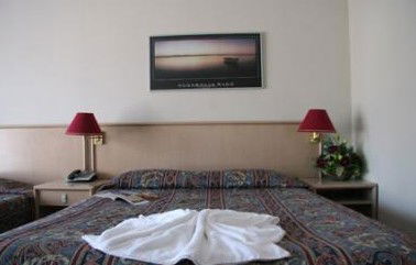 Apollo Resort Wamberal - Great Ocean Road Tourism 1