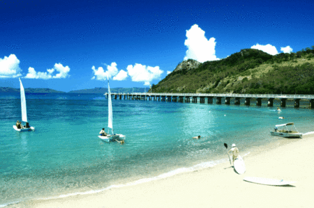 Adventure Island Whitsundays (south Molle Island) - Great Ocean Road Tourism 0