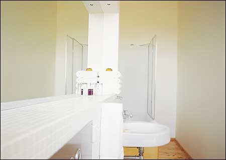The Hatton Hotel - Great Ocean Road Tourism 1
