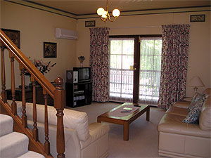Adelaide Terraced Apartments - Great Ocean Road Tourism 1