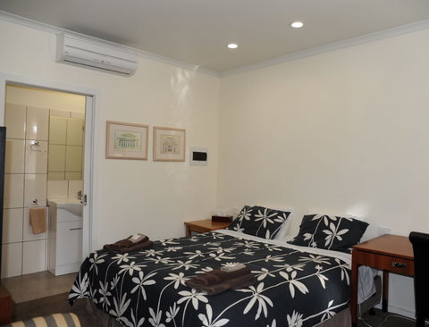 Norwood House Motel & Reception Centre - Great Ocean Road Tourism 3