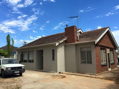 Adelaide Rooms - Great Ocean Road Tourism 0