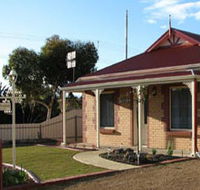 Brooking Cottage - Great Ocean Road Tourism