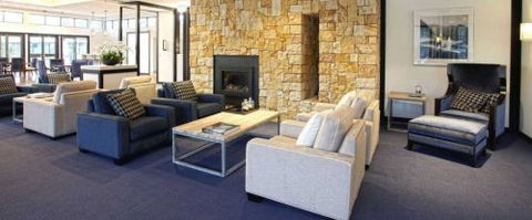 Ocean Club Resort - Great Ocean Road Tourism 0