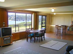 Authur River Beach House - Great Ocean Road Tourism 0