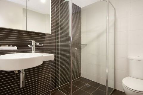 Astra Apartments North Sydney - Great Ocean Road Tourism 3