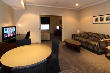 Quality Hotel Batman's Hill On Collins - Great Ocean Road Tourism 12