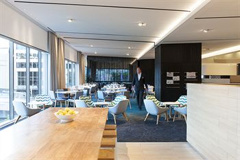 PARKROYAL Darling Harbour, Sydney - Great Ocean Road Tourism 8