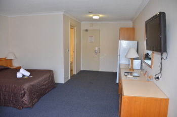 Country Comfort Hunts Liverpool - Great Ocean Road Tourism 11