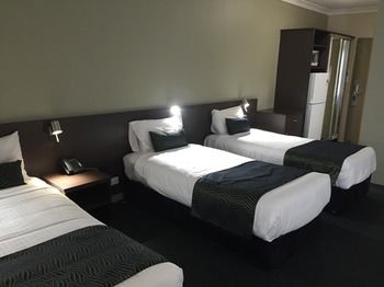 Country Comfort Hunts Liverpool - Great Ocean Road Tourism 17