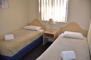 Country Comfort Hunts Liverpool - Great Ocean Road Tourism 24