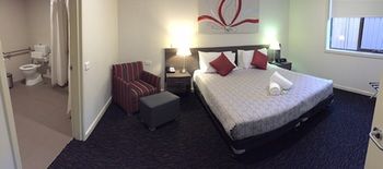 Country Comfort Hunts Liverpool - Great Ocean Road Tourism 38