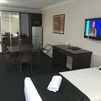 Country Comfort Hunts Liverpool - Great Ocean Road Tourism 40