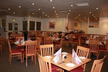 Country Comfort Hunts Liverpool - Great Ocean Road Tourism 47