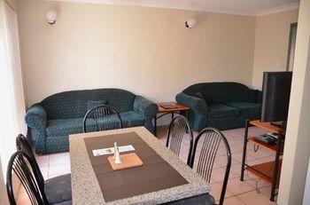 Country Comfort Hunts Liverpool - Great Ocean Road Tourism 48