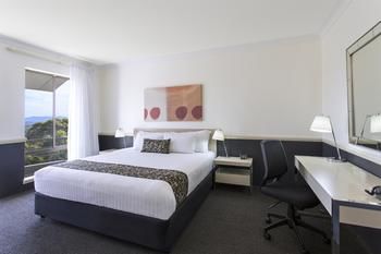 Best Western Plus Apollo International Hotel - Great Ocean Road Tourism 11