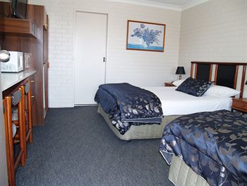 Pigeon House Motor Inn - Great Ocean Road Tourism 18