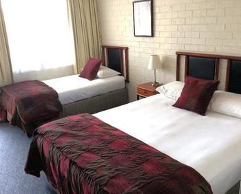 Pigeon House Motor Inn - Great Ocean Road Tourism 31