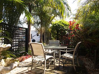 Pigeon House Motor Inn - Great Ocean Road Tourism 4