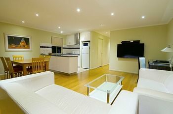 Best Western Plus Buckingham International - Great Ocean Road Tourism 40
