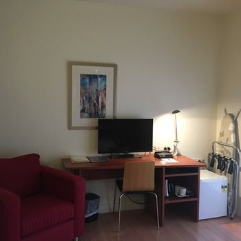 Ramada Encore Dandenong - Great Ocean Road Tourism 12