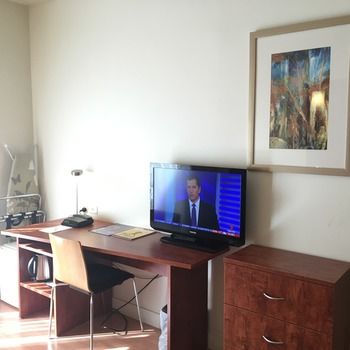 Ramada Encore Dandenong - Great Ocean Road Tourism 14