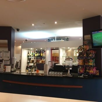 Ramada Encore Dandenong - Great Ocean Road Tourism 18