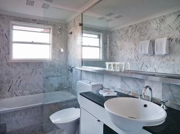 Medina Serviced Apartments Double Bay - Great Ocean Road Tourism 7