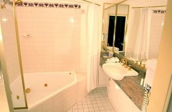 Mountain Heritage Hotel & Spa Retreat - Great Ocean Road Tourism 12
