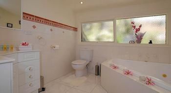 Annie Roe's Luxury Bed & Breakfast - Great Ocean Road Tourism 16