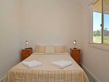 Madigan Wine Country Cottages - Great Ocean Road Tourism 29