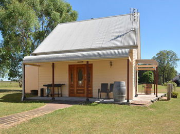 Madigan Wine Country Cottages - Great Ocean Road Tourism 36