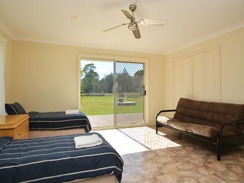 Madigan Wine Country Cottages - Great Ocean Road Tourism 42